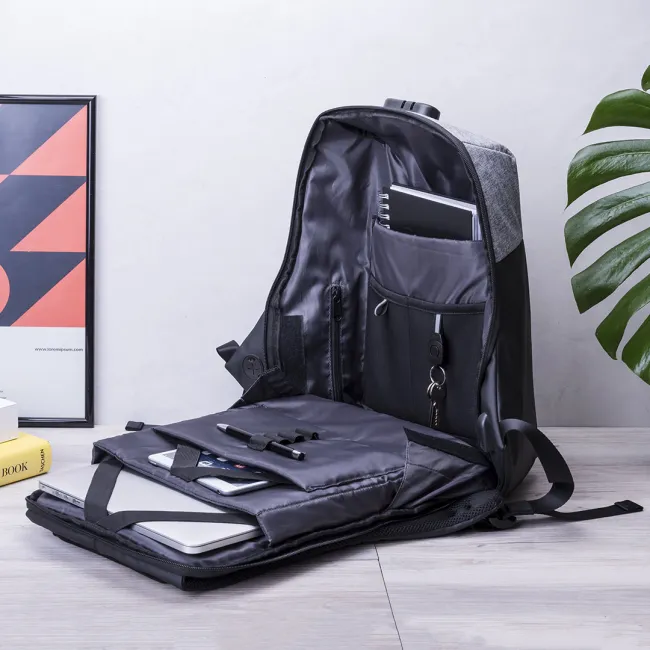 Mochila Antirrobo Ranley Conexión USB. Bolsillo Acolchado para Portátil y Tablet. Parte Trasera y Cintas Acolchadas. Cierre Seguridad Incluido