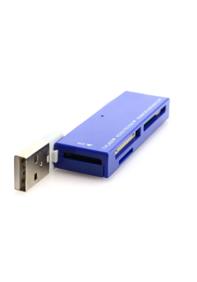 Lector Tarjetas Hades USB 2.0. Tarjetas: M2, MS Duo, MS Pro Duo, MS, MS Pro, MicroSD, MiniSD, RS MMC, SD, MMC